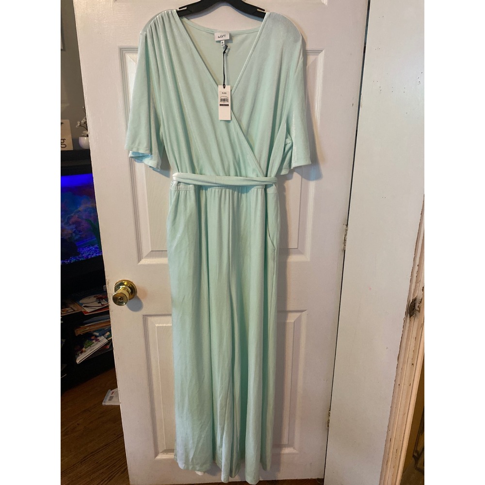 The Get Wrap Bodice Jumpsuit Mint Blue Velour Wide Leg Flutter Sleeve XL NWT‎